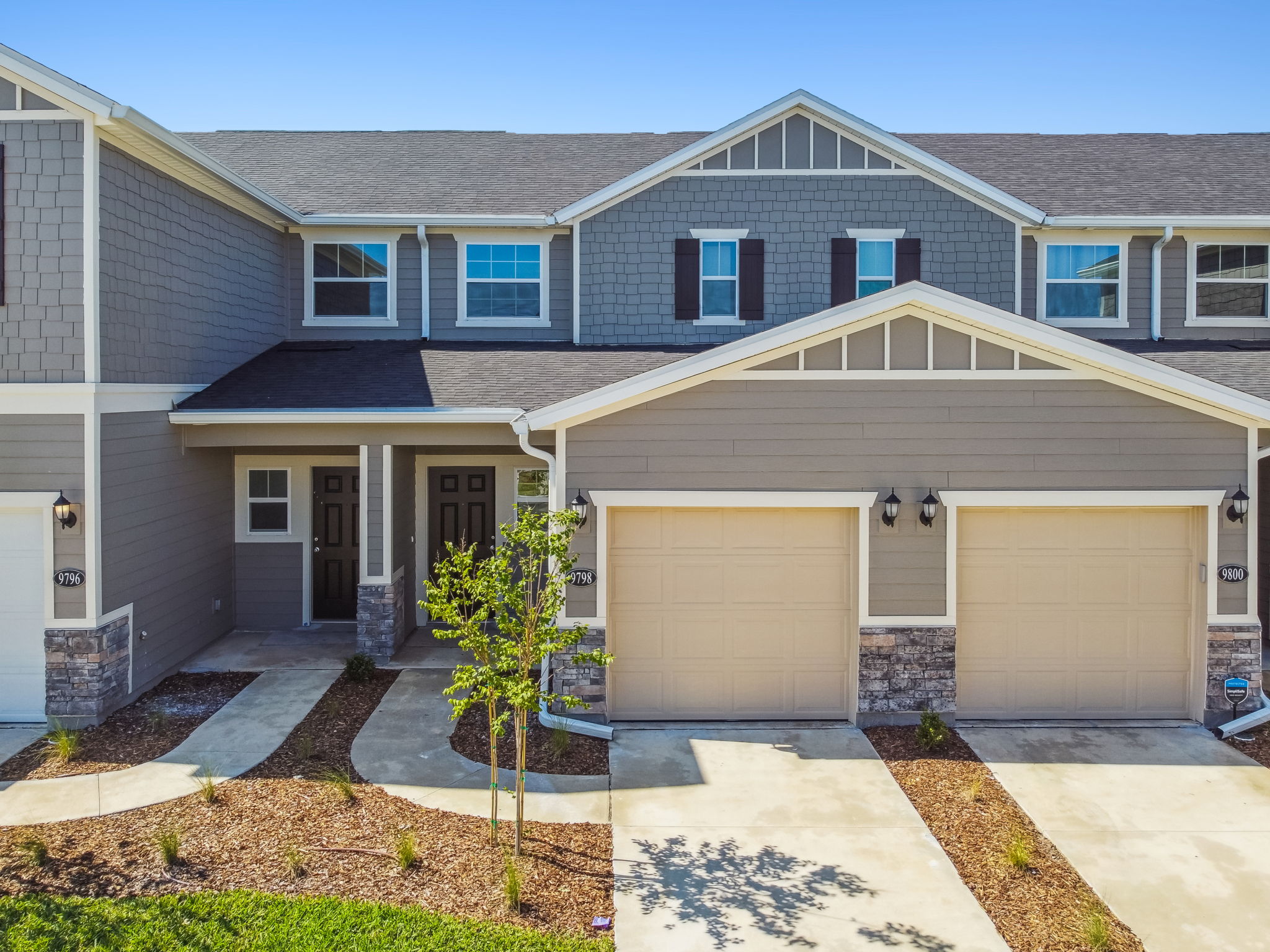 9798 Fiddleback Lane