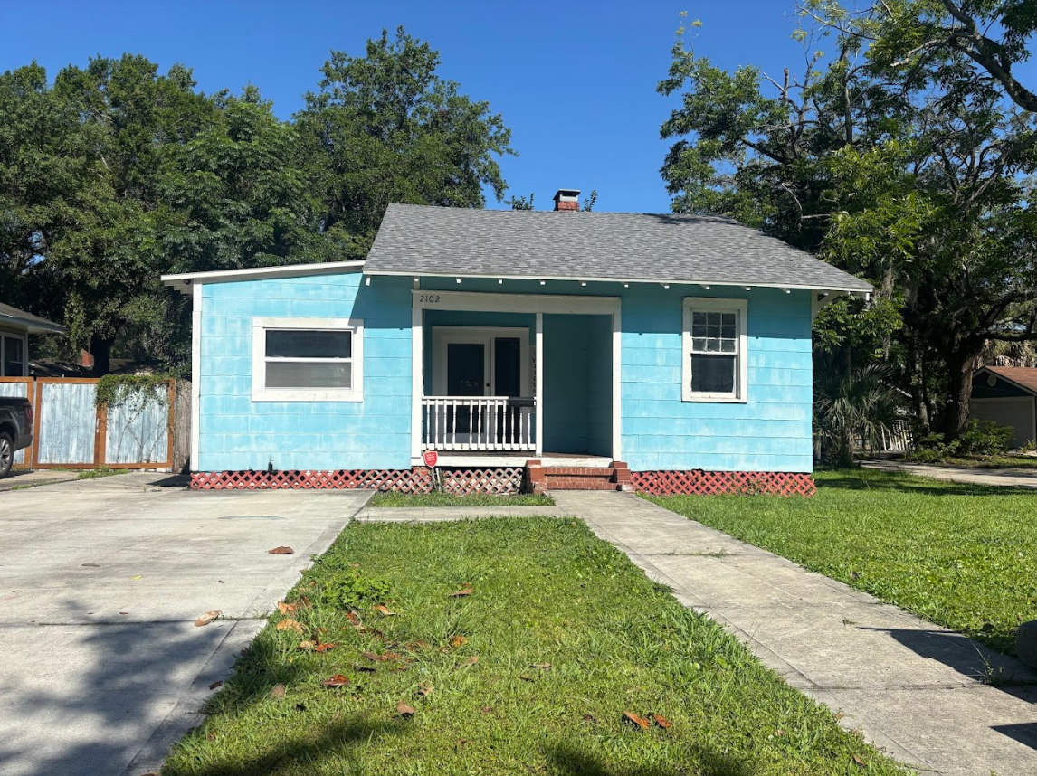 Property main image